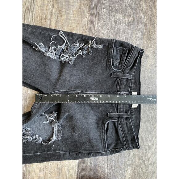 Vibrant Jeans Womens Size 5 Distressed Black Denim Thrashed Vintage USA Made - Picture 8 of 13